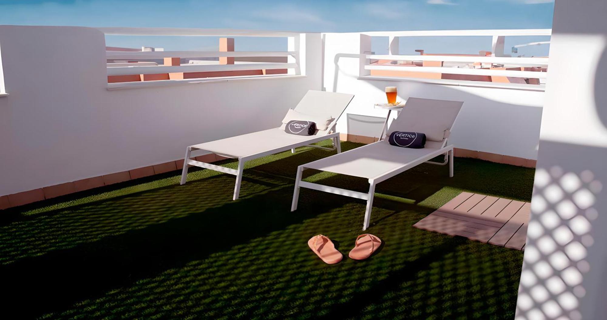 Hotel Vertice Chipiona Mar Exterior photo